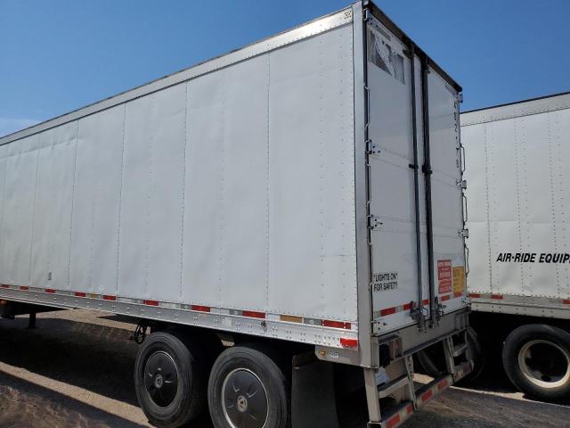 1UYVS2484FU329704 - 2015 UTILITY VS2RA 白色 照片 3