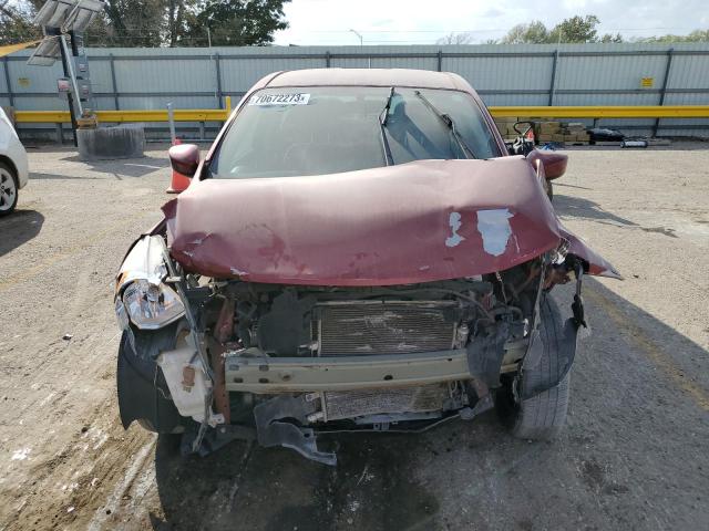 3N1CN7AP0JL877906 - 2018 NISSAN VERSA S RED photo 5