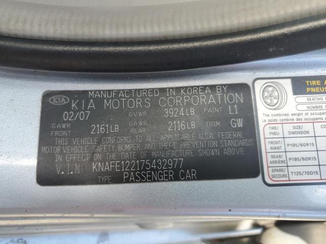 KNAFE122175432977 - 2007 KIA SPECTRA EX SILVER photo 12