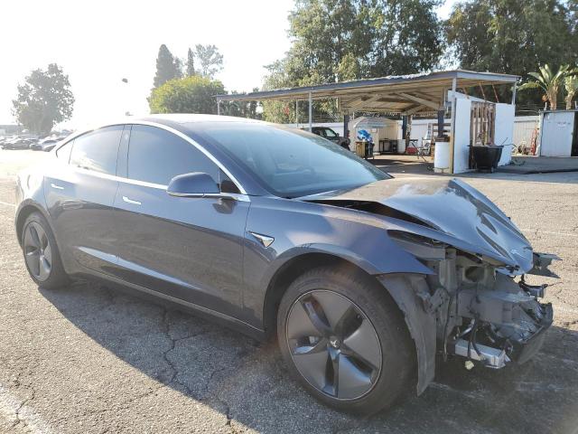 5YJ3E1EA3JF076854 - 2018 TESLA MODEL 3 灰色 照片 4