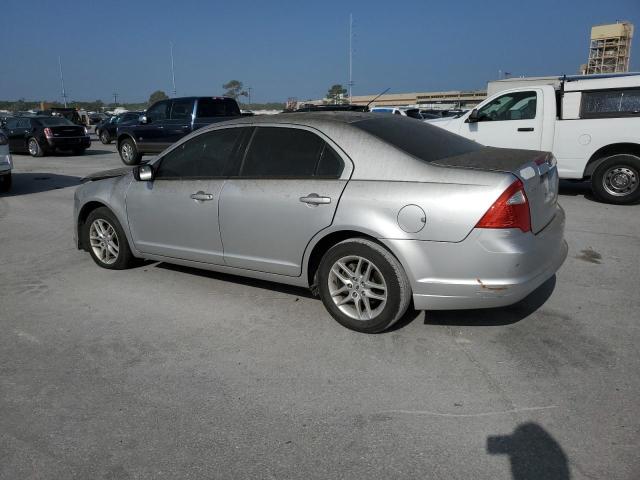 3FAHP0GA8CR295954 - 2012 FORD FUSION S SILVER photo 2