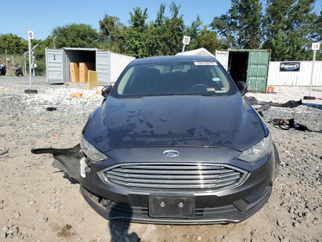 3FA6P0H75JR125560 - 2018 FORD FUSION SE 灰色 照片 5