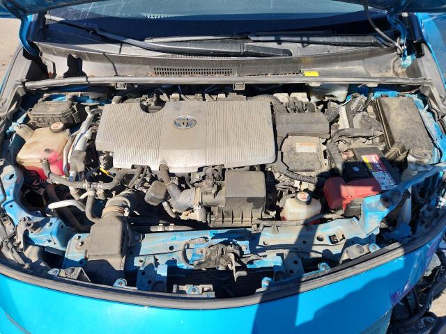 JTDKARFP7J3088706 - 2018 TOYOTA PRIUS PRIM BLUE photo 11