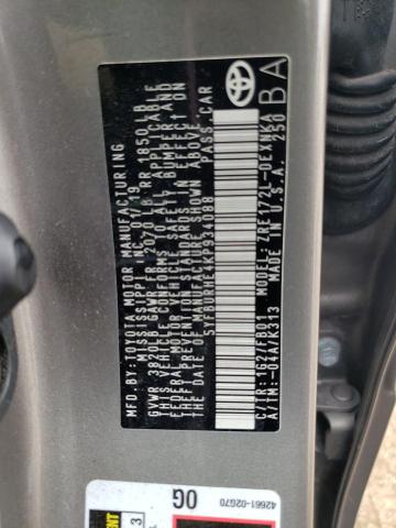 5YFBURHE4KP934088 - 2019 TOYOTA COROLLA L BROWN photo 12