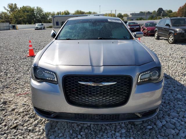 2C3CCAGG6GH136186 - 2016 CHRYSLER 300 S SILVER photo 5