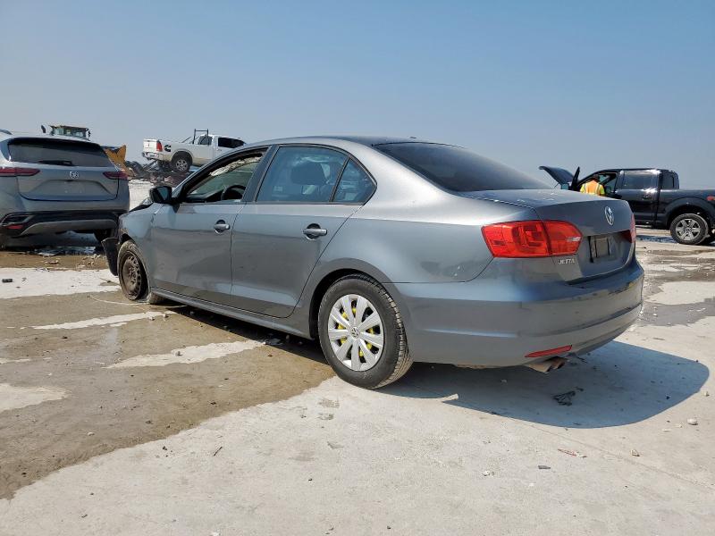 3VW2K7AJ2EM256466 - 2014 VOLKSWAGEN JETTA BASE GRAY photo 2