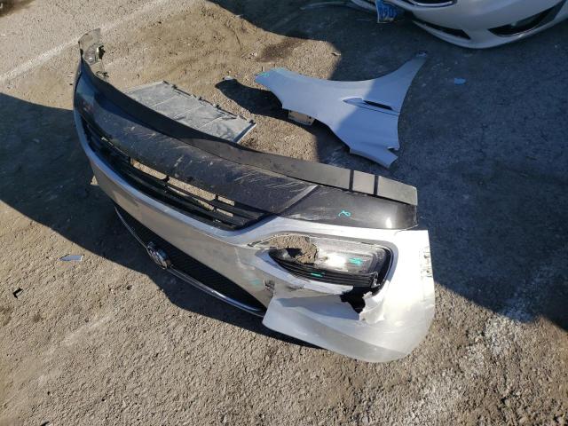 5GAERBKW3MJ212417 - 2021 BUICK ENCLAVE ESSENCE 银色 照片 12