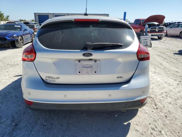 1FADP3M23JL311115 - 2018 FORD FOCUS SEL SILVER photo 6