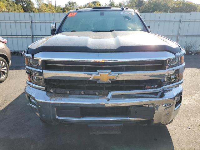 1GC1KWEG2JF274306 - 2018 CHEVROLET SILVERADO K2500 HEAVY DUTY LTZ BLACK photo 5