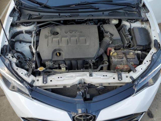 5YFBURHE6HP594547 - 2017 TOYOTA COROLLA L თეთრი ფოტო 11