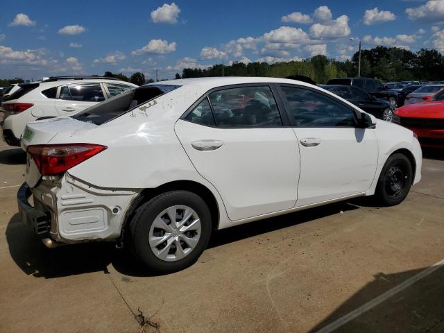 5YFBURHE6HP594547 - 2017 TOYOTA COROLLA L თეთრი ფოტო 3