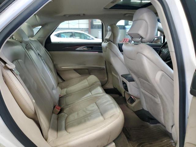 3LN6L2J96GR621999 - 2016 LINCOLN MKZ WHITE photo 10