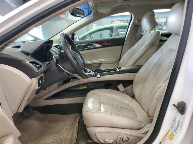 3LN6L2J96GR621999 - 2016 LINCOLN MKZ WHITE photo 7