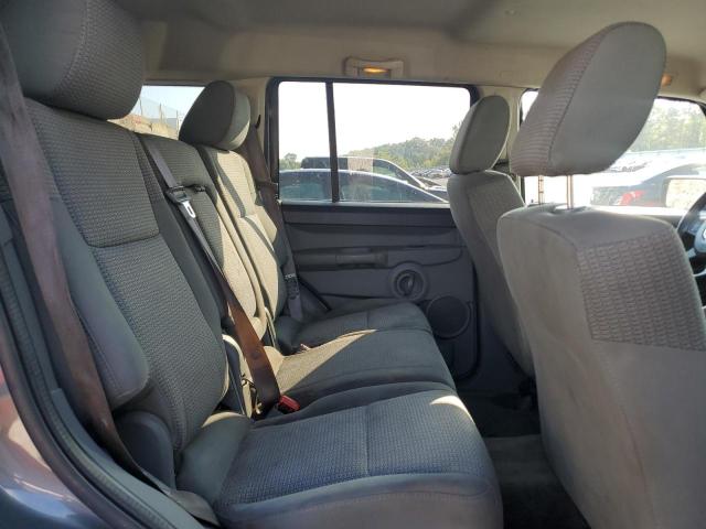 1J8HG48K67C576849 - 2007 JEEP COMMANDER Сұр фото 11