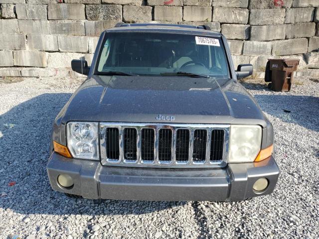 1J8HG48K67C576849 - 2007 JEEP COMMANDER Сұр фото 5