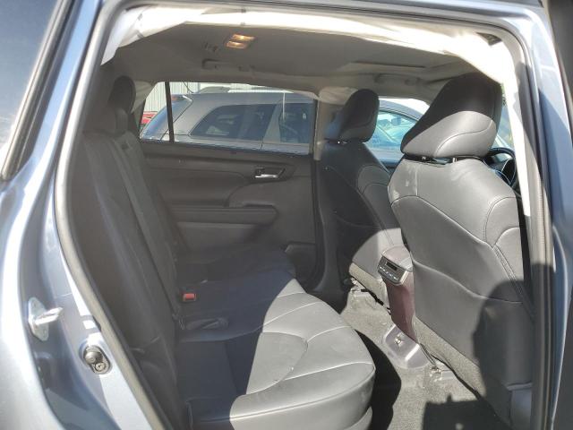 5TDHZRBH9LS024153 - 2020 TOYOTA HIGHLANDER XLE BLUE photo 11