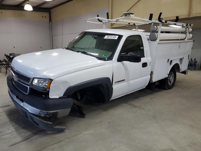 2005 CHEVROLET SILVERADO C2500 HEAVY DUTY, 