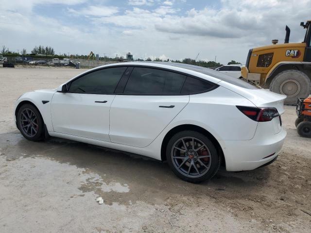 5YJ3E1EA9MF091525 - 2021 TESLA MODEL 3 WHITE photo 2