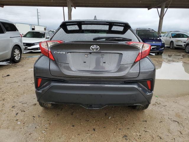 JTNKHMBXXM1111945 - 2021 TOYOTA C-HR XLE GRAY photo 6