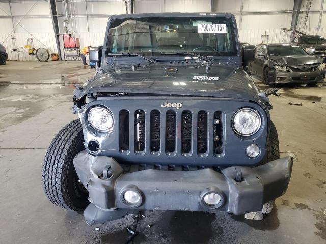 1C4BJWDG0HL613634 - 2017 JEEP WRANGLER U SPORT GRAY photo 5