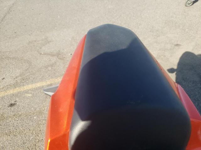 JKAEXEJ13HDA00517 - 2017 KAWASAKI EX650 J ნარინჯისფერი ფოტო 6