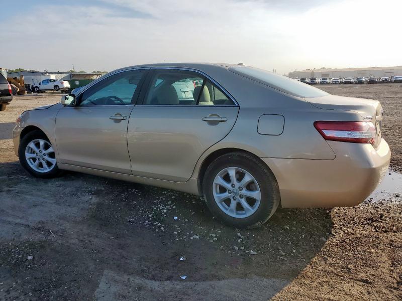 4T1BF3EK3BU642514 - 2011 TOYOTA CAMRY BASE TAN photo 2