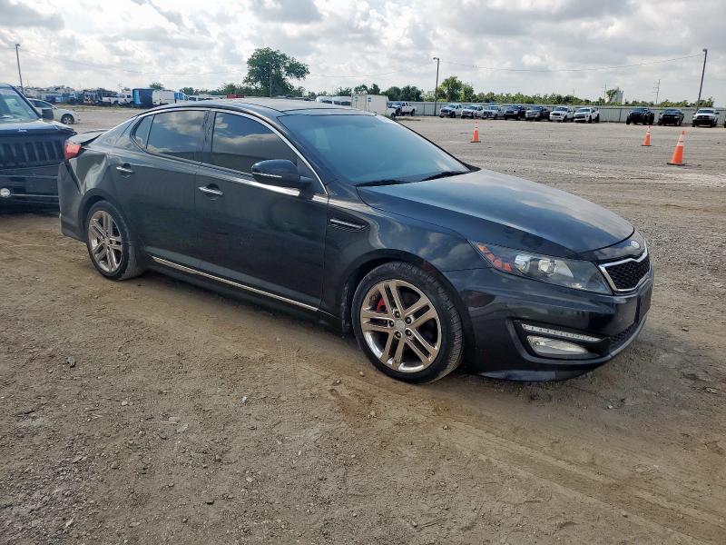 5XXGR4A6XDG193812 - 2013 KIA OPTIMA SX Қара фото 4