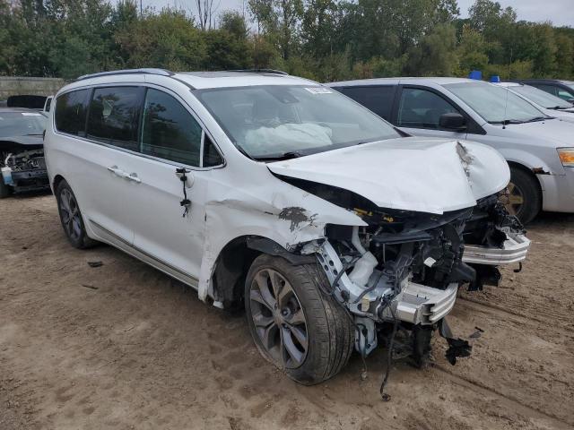 2C4RC1GG1JR260213 - 2018 CHRYSLER PACIFICA LIMITED WHITE photo 4