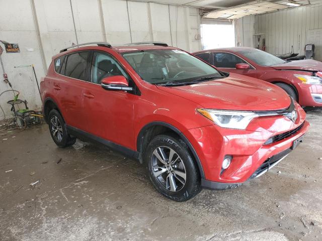 2T3RFREV0HW611765 - 2017 TOYOTA RAV4 XLE RED photo 4