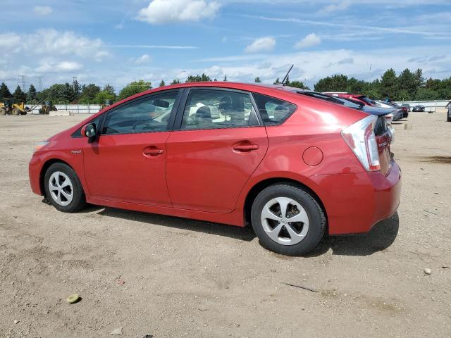 JTDKN3DU2F1893929 - 2015 TOYOTA PRIUS RED photo 2