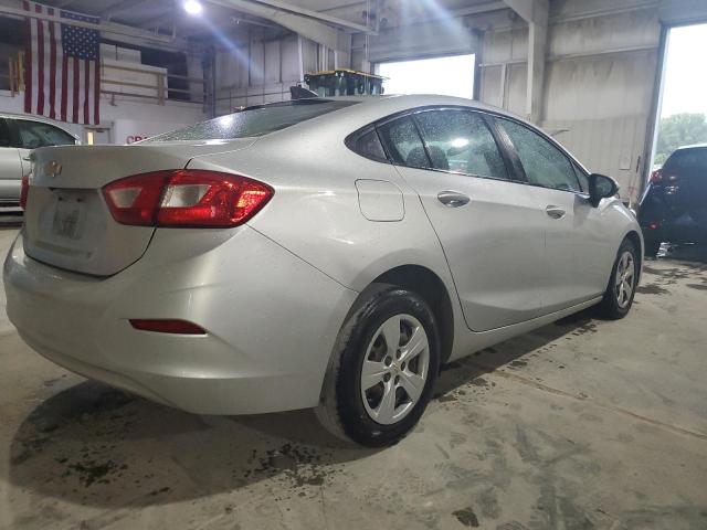 1G1BC5SM8J7122555 - 2018 CHEVROLET CRUZE LS Күміс фото 3