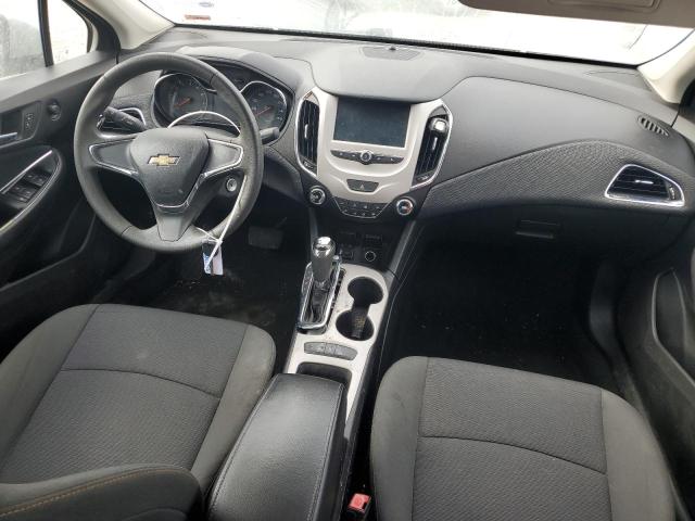 1G1BC5SM8J7122555 - 2018 CHEVROLET CRUZE LS Күміс фото 8