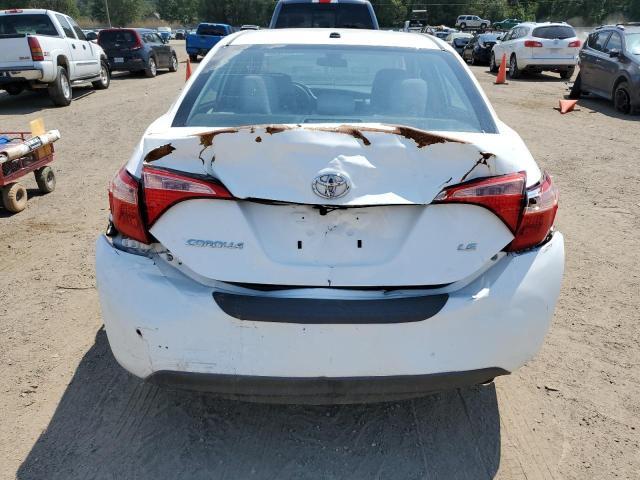 5YFBURHE3JP783405 - 2018 TOYOTA COROLLA L WHITE photo 6