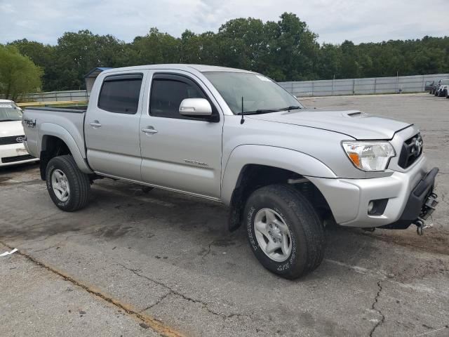 5TFLU4ENXDX058904 - 2013 TOYOTA TACOMA DOUBLE CAB 银色 照片 4