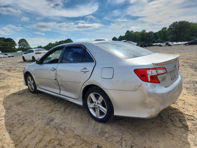 4T1BF1FK7DU227380 - 2013 TOYOTA CAMRY L SILVER photo 2