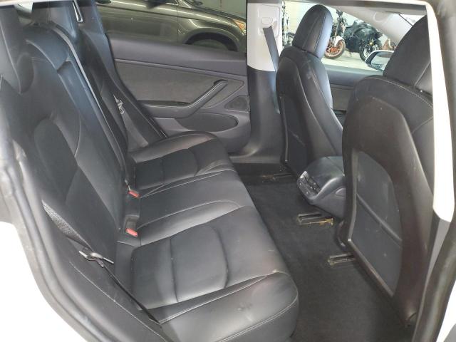 5YJ3E1EB1KF493982 - 2019 TESLA MODEL 3 Biały zdjęcie 10