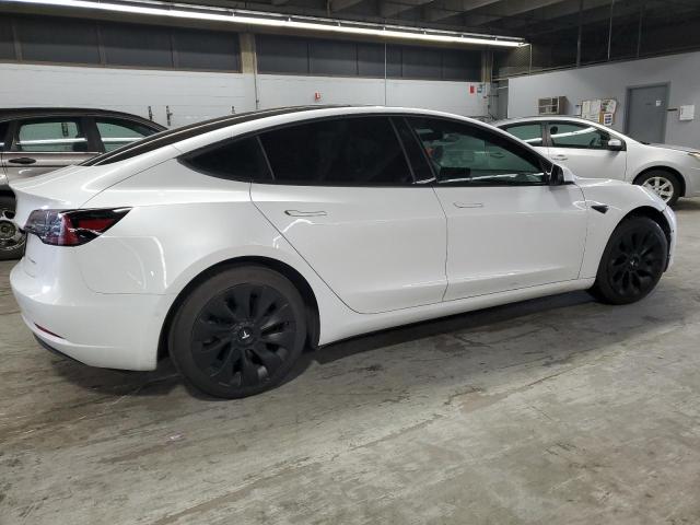 5YJ3E1EB1KF493982 - 2019 TESLA MODEL 3 Biały zdjęcie 3
