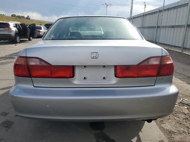 JHMCG5548YC032463 - 2000 HONDA ACCORD LX SILVER photo 6