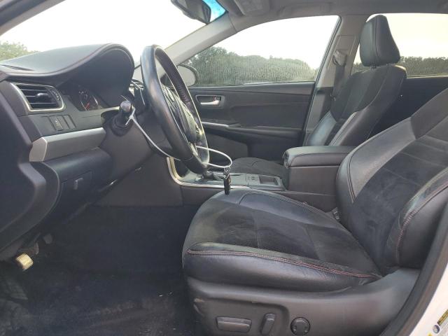 4T1BK1FK2GU030567 - 2016 TOYOTA CAMRY XSE WHITE photo 7