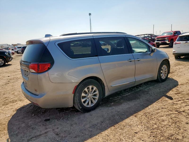 2C4RC1BG5HR821434 - 2017 CHRYSLER PACIFICA TOURING L SILVER photo 3