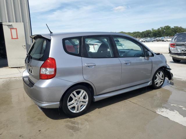 JHMGD38648S069348 - 2008 HONDA FIT SPORT GRAY photo 3