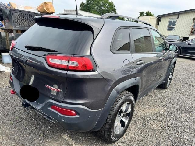 1C4PJMBX0JD600413 - 2018 JEEP CHEROKEE TRAILHAWK GRAY photo 4