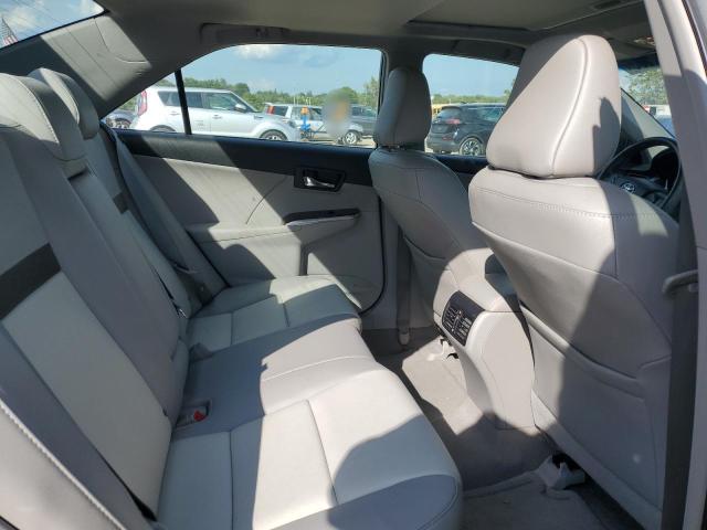 4T4BF1FK3CR274216 - 2012 TOYOTA CAMRY BASE SILVER photo 10