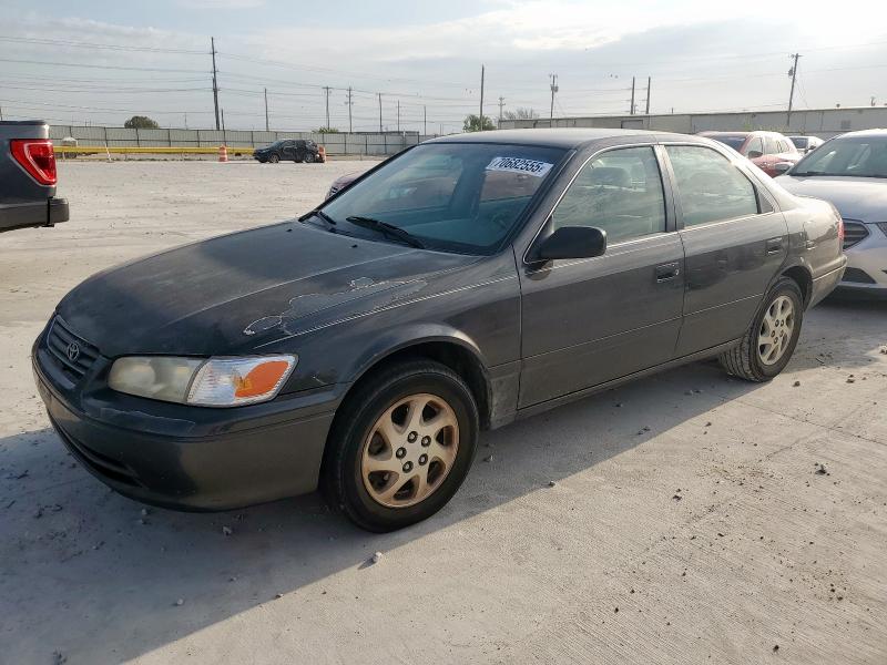 2000 TOYOTA CAMRY CE, 