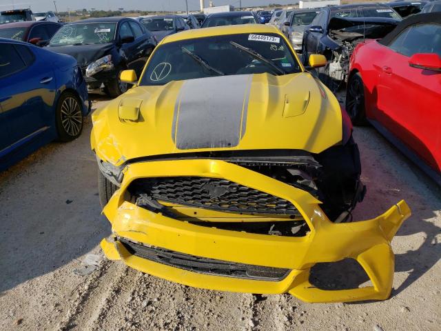 1FA6P8AM3G5285186 - 2016 FORD MUSTANG YELLOW photo 5