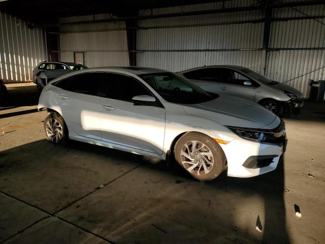 19XFC2F74GE018178 - 2016 HONDA CIVIC EX WHITE photo 4