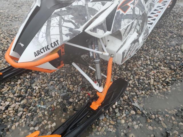 4UF17SNW0HT109120 - 2017 ARCTIC CAT 800CC WHITE photo 9