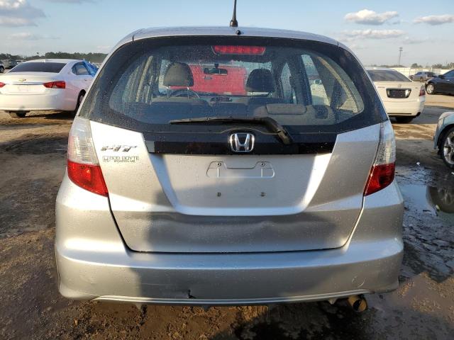 JHMGE8H31CS001050 - 2012 HONDA FIT SILVER photo 6