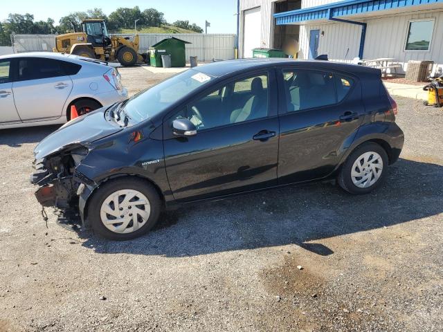 2016 TOYOTA PRIUS C, 