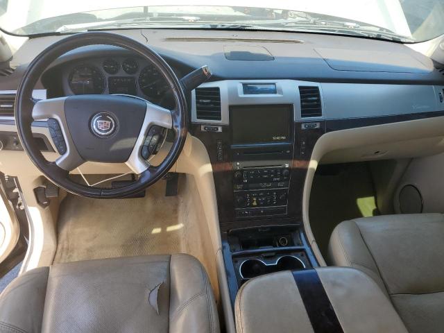 1GYFK63887R151029 - 2007 CADILLAC ESCALADE LUXURY Złoty zdjęcie 8